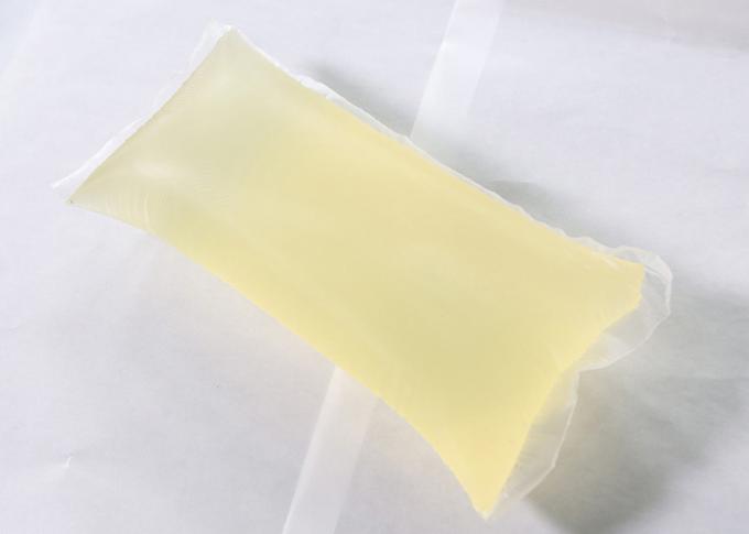 Adhésif chaud de fonte de couleur transparente de Waterwhite pour la stratification de Backsheet de couche-culotte jetable 0